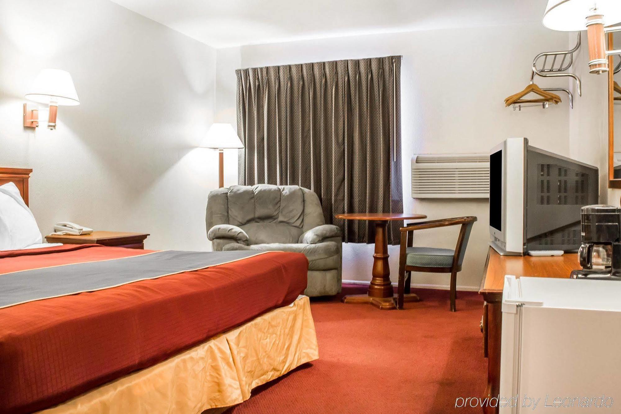 Rodeway Inn Winslow I-40 Eksteriør billede